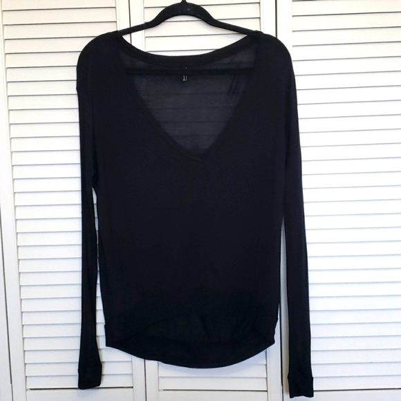 7 For All Mankind Sweaters - 7 For All Mankind Oversized Modal and Silk Lightweight V-neck Sweater, Size XS